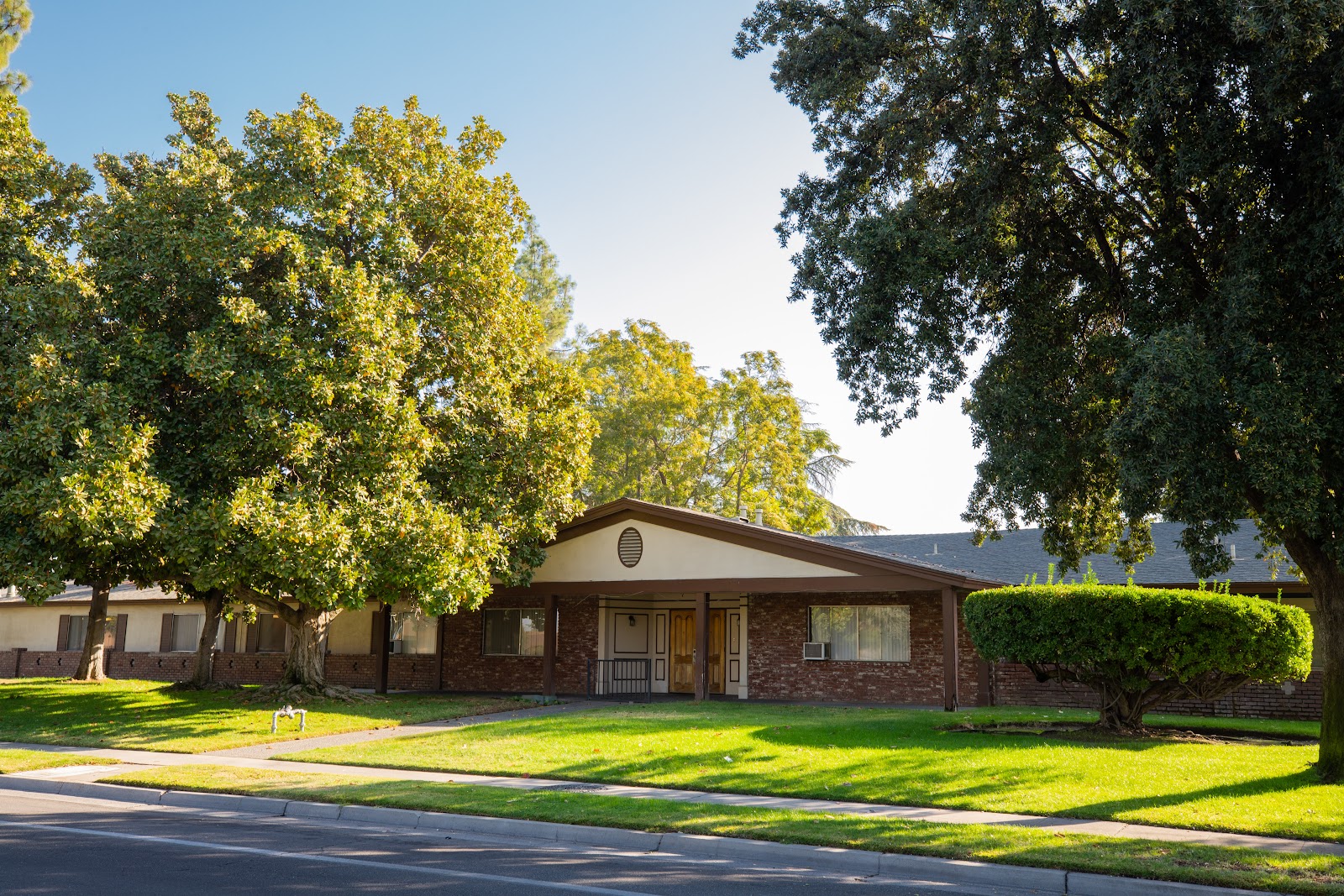 Keystone Post-Acute | Nursing Home in Fresno, CA | Reviews, Photos ...